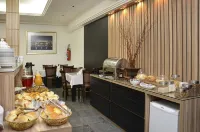 Castel Plaza Hotel - breakfast