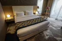 Clarks Inn Suites Raipur Hotels in 