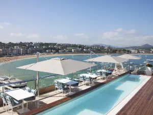 Lasala Plaza Hotel