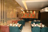 Hotel Chirag - breakfast