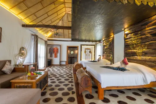 Bong Thom Forest Lodge Hotels in Бантеайсрей