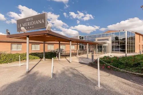 La Meridiana Bleisure Hotel - Pet friendly
