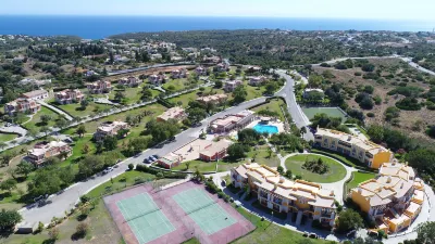 Colina da Lapa & Villas Hotels near Arco Natural