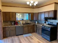 Charming House with Amazing Views! Next to Marina and Tiki Bar Hotels in Allamakee County