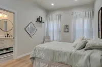 "Reel Time"  All set up for a family of up to 8! Hotels in Denison