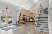 Private Pool and Recreation Room - Stylish Family Retreat Hotels in Currituck County