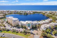 Charming Beach Retreat with Golf Cart and Access to Pools - Inviting Oasis Hotels in Sunnyside