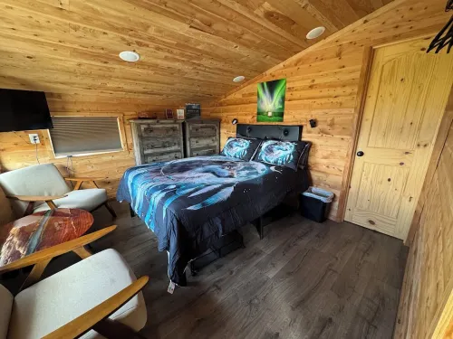 Dream Catcher Cabin on the bluff