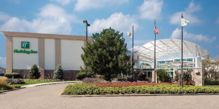 Grand Royal Hotel O'Hare - Chicago Hotels in Elk Grove Village