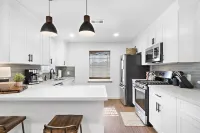 Sunny Retreat - Beachside Fun, Game console, Yard, Wifi Hotel a Pasadena