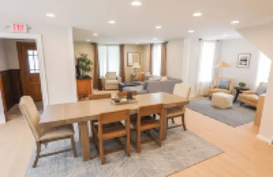 The Montford - Frankenmuth's Premier Downtown Retreat - Entire Home