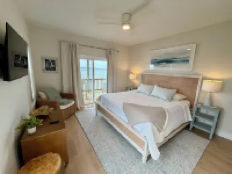 Best Views on the Island! Oceanfront, Sunsets, Boat Dock, Elevator, Pool, Fish! Hotels in Topsail