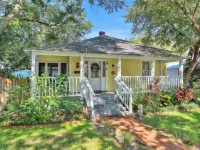 Pet Friendly, But Please Check Traveling with Pets, with Short Walk to Town.