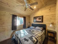 Ahmic Lake Resort's Black Bear Cottage