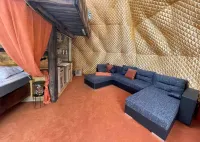 Lake View Dome Sleeps 6 -Hot Tub -Fireplace - Pools