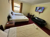 Huayna House Go