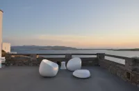 Cliff Villa