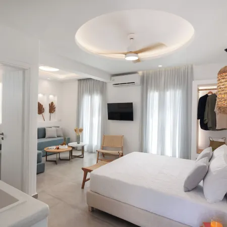Agia Anna Living