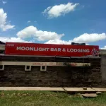Moonlight Bar & Lodging