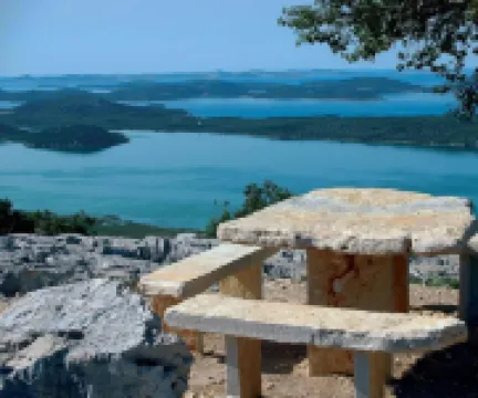 Luxury Villa with Private Pool, Great Sea View, Near the Beach
