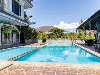 RedDoorz Premium @ Sea Residence Manado Hotels in Malalayang