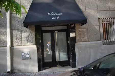 Selection Rooms Отели рядом с достопримечательностью «Republic Square»