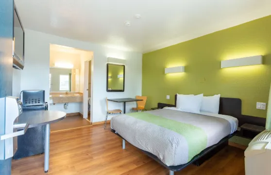 特區 - 南坎普泉6號汽車旅館