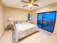 Castillo Blarney Inn Hotels near Medano Beach
