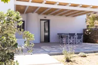 Archon Seaside Retreat - parcheggio