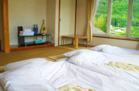 Yufuin Sonata Hotel berhampiran Lembah Yufuin