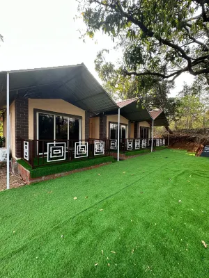 Spring Nature Stay Hotels in Kashid