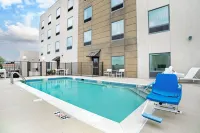 Comfort Inn & Suites Hotels in Slidell
