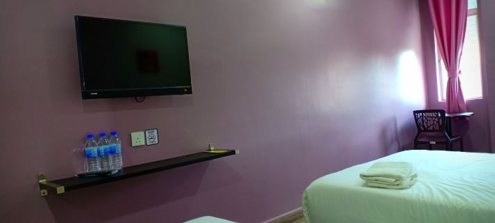 Purple Dream Home Hotels in Kuala Langat
