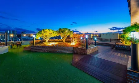 Jinju Golden Tulip Hotel Namgang Отели рядом с достопримечательностью «Чинянхо»