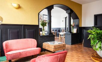 Hotel Snouck Van Loosen
