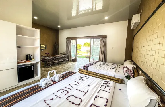 東龍目灣景海灘度假村