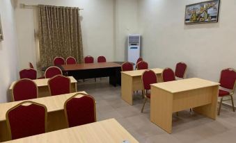 C33 Apartments and suites