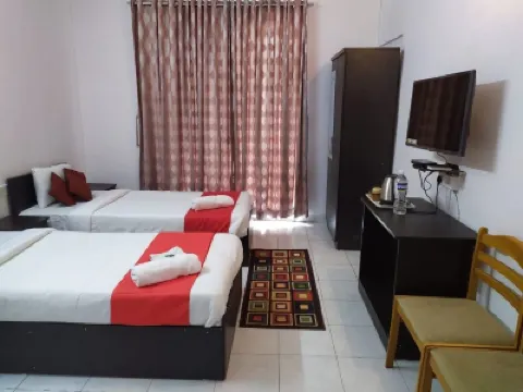 Happy Stay Service Apartment Hoteles cerca de Centro comercial Inorbit Mall