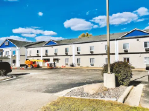 โคราเทล อินน์แอนด์สวีทส์ บาย แจสเปอร์ นอร์ทฟิลด์ โรงแรมในNorthfield