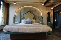 Neonz Resort and Club فنادق في Anand