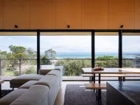 Atelier on Freycinet - Beachside Property