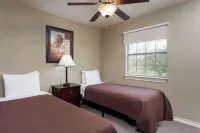 Eagle's Den Three Rivers Texas a Travelodge by Wyndham Hotels in Three Rivers