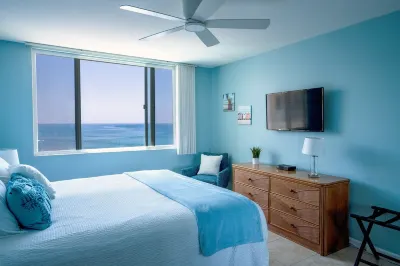 True Oceanfront, Top-Floor, Downtown, Central A/C, Free Parking