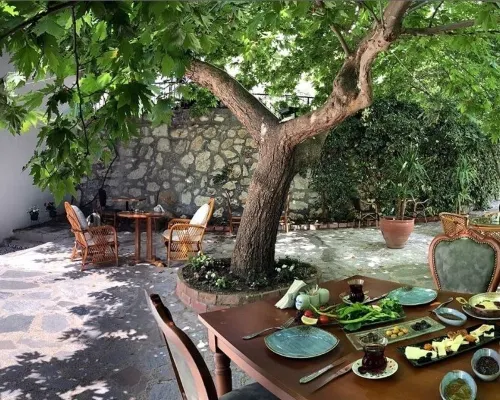 Anfora Otel & Sarap Evi Hotels in Edremit
