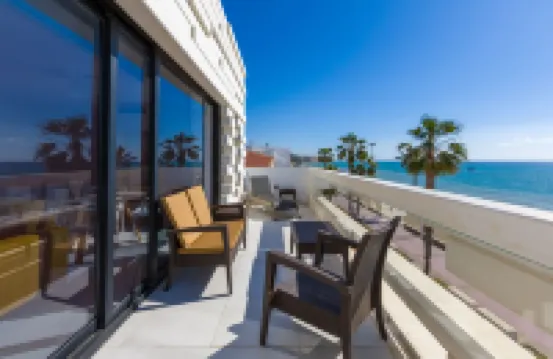 Seafront Boutique CalaBeach Rincón de la Victoria