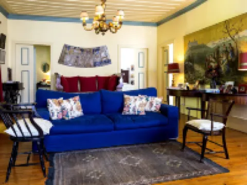 Casa da Azenha Hotels in Cambres