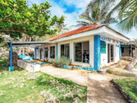Blue Star Dive and Resort Hotels in Anda