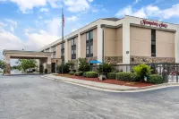 Hampton Inn Douglas Hotels in Douglas