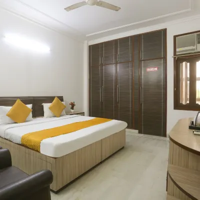 Swastik residency PaschimVihar by twamev Hotels near Nangloi