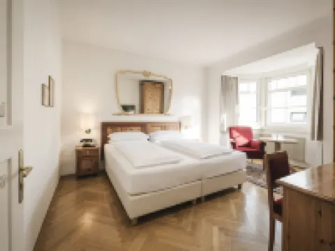 阿姆斯塞特奈克經典飯店 Museum Gherdëina附近的飯店